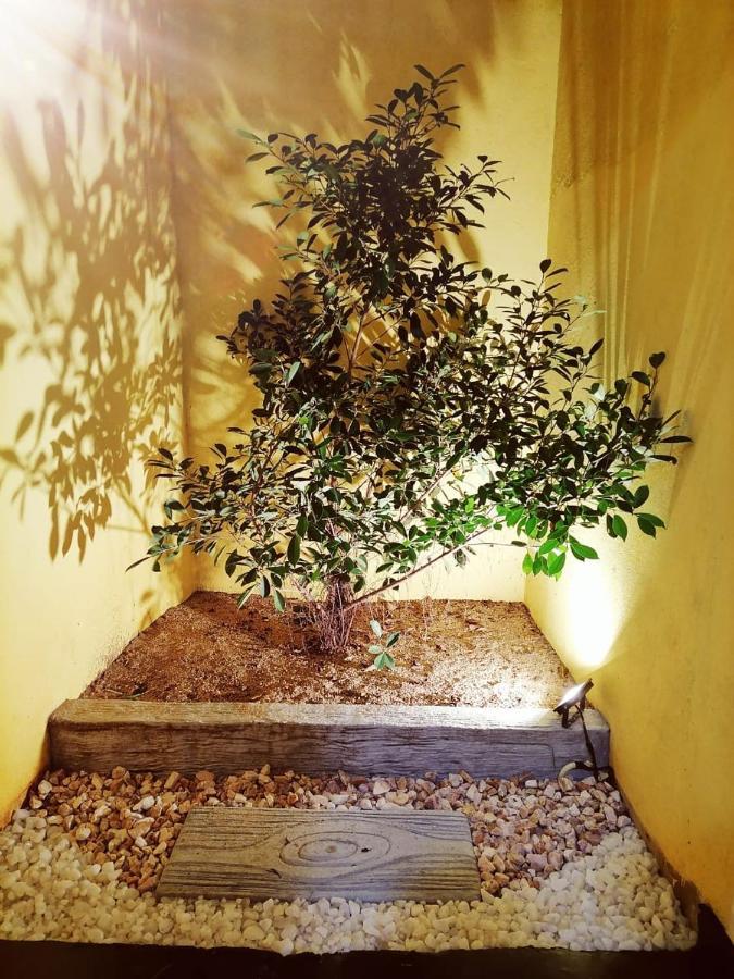Ceylonima Home Stay Anuradhapura Exterior photo