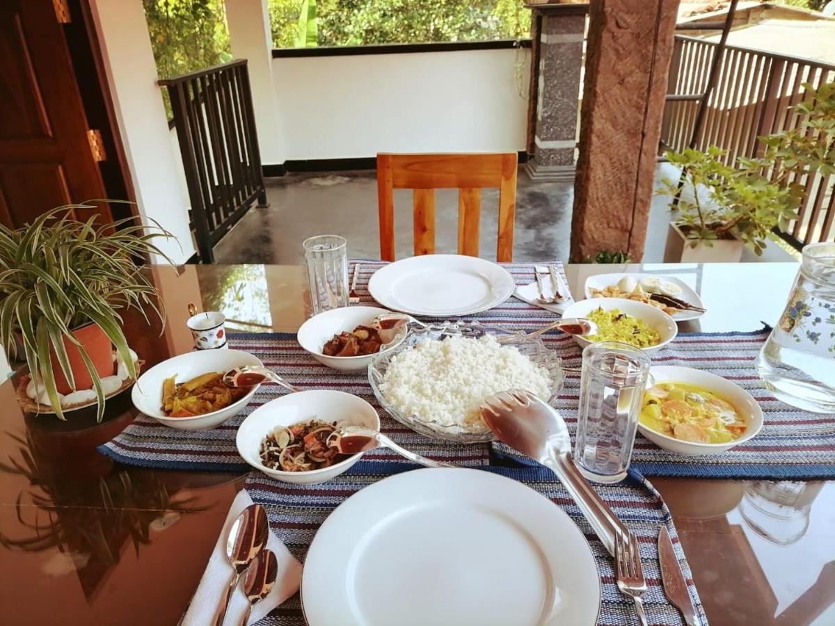Ceylonima Home Stay Anuradhapura Exterior photo