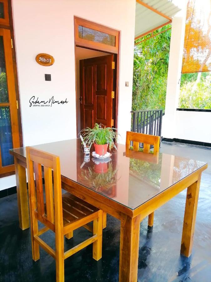 Ceylonima Home Stay Anuradhapura Exterior photo