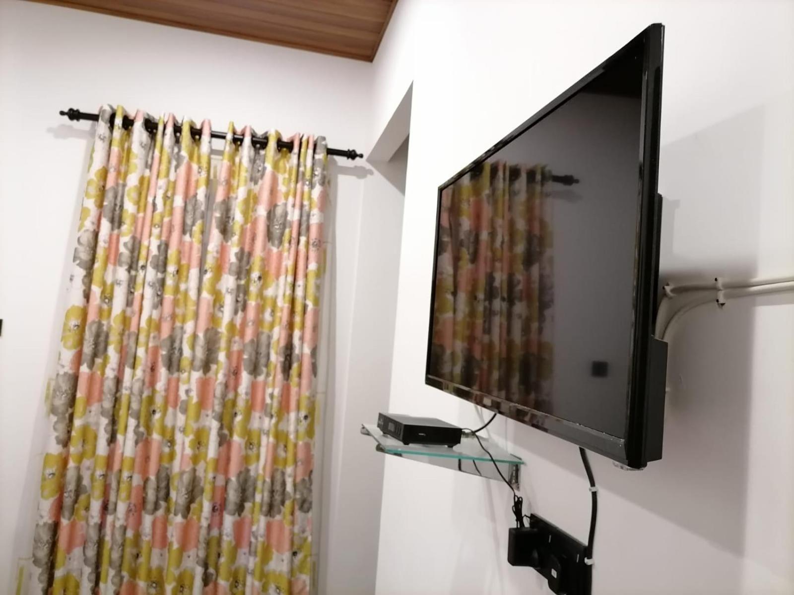Ceylonima Home Stay Anuradhapura Room photo